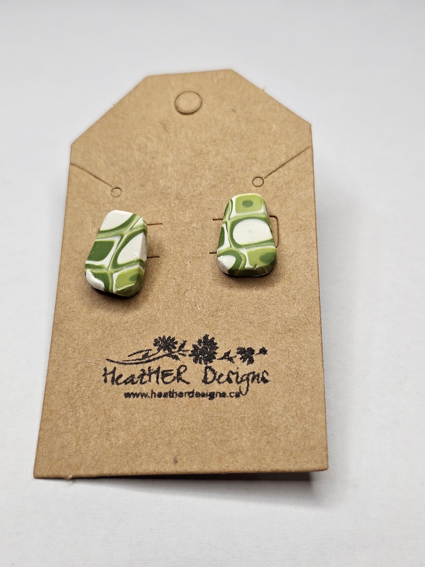 Abstract Trapezoid Button Earrings (Green/White)