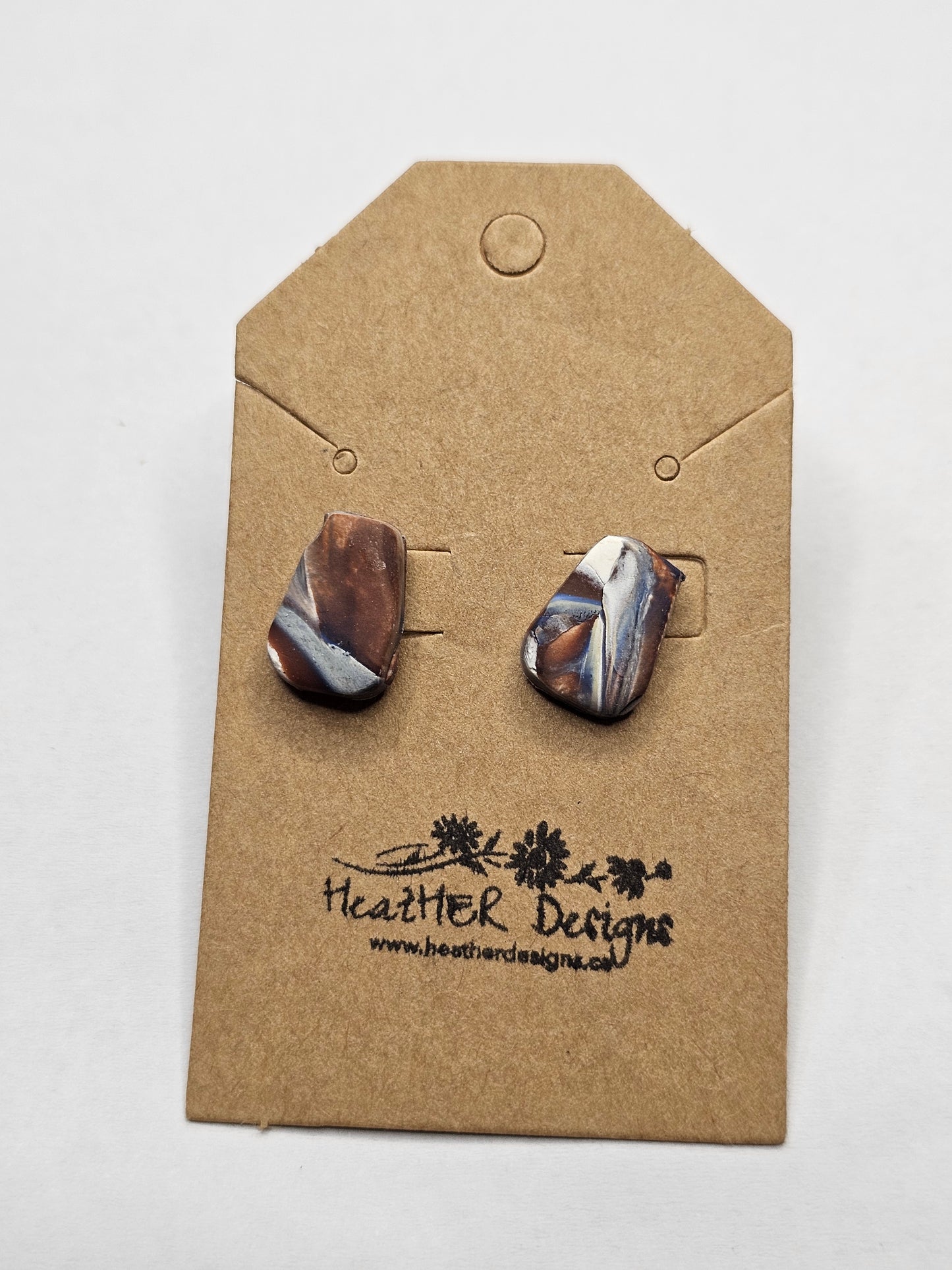 Abstract Trapezoid Button Earrings (Brown/White/Blue)